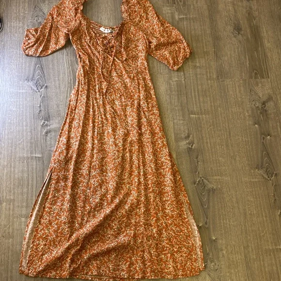 Sincerely Jules flower dress - Picture 2 of 2